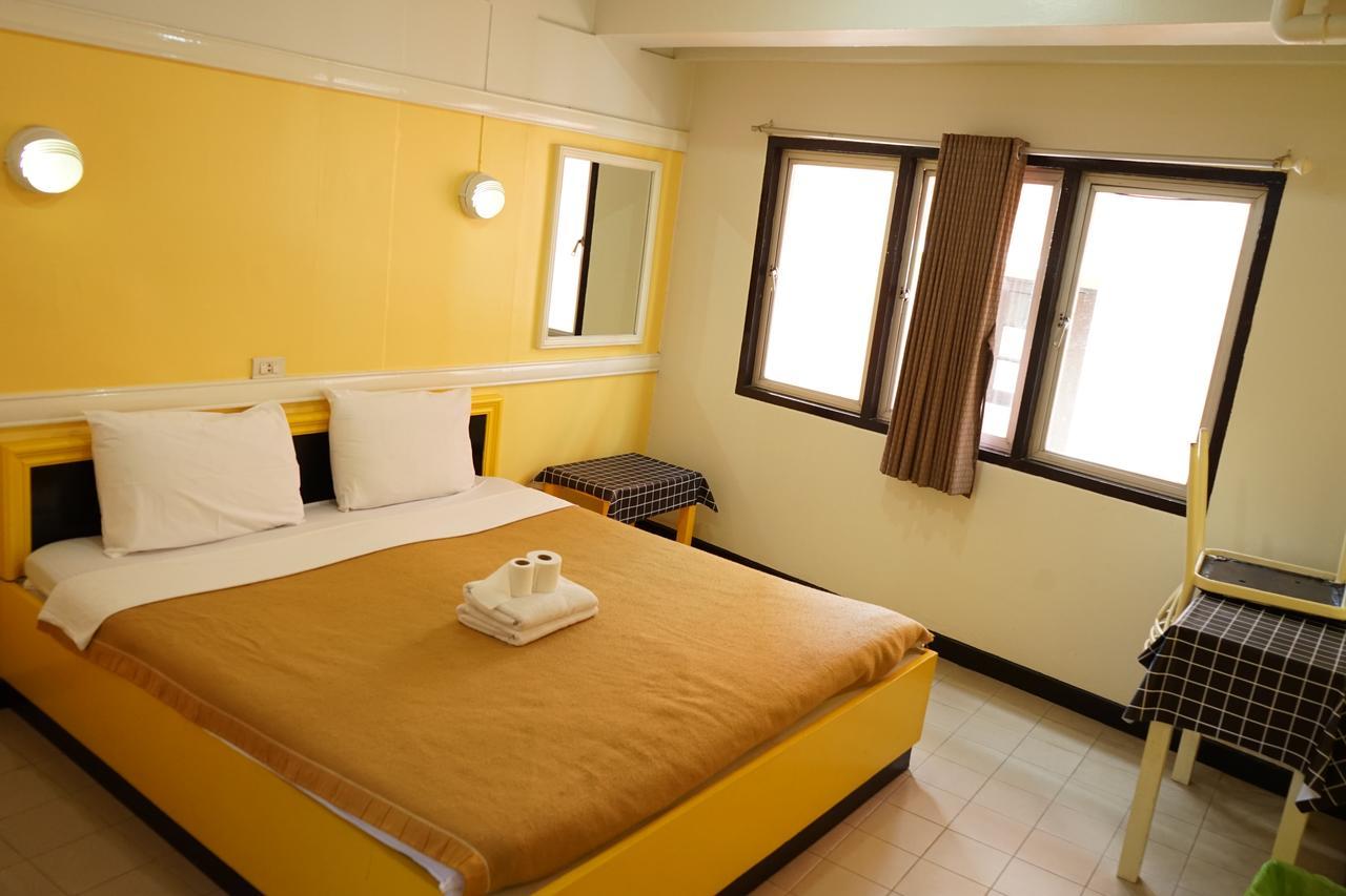 Yes Kaosan Hotel Bangkok Exterior photo