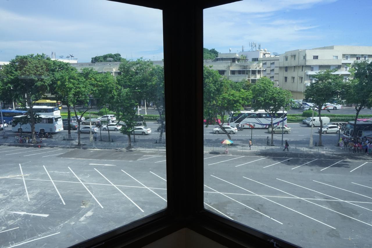 Yes Kaosan Hotel Bangkok Exterior photo